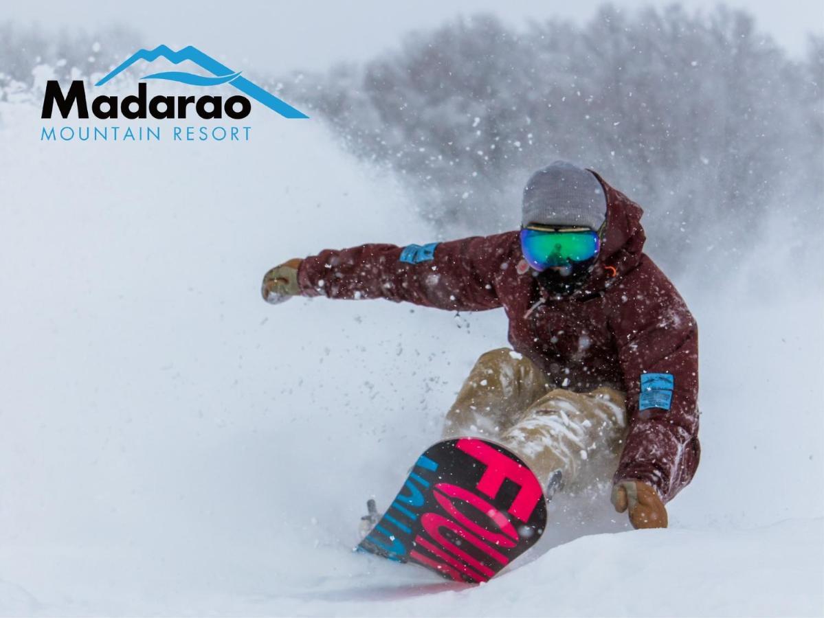 Madarao Kogen Hotel Iiyama Екстериор снимка
