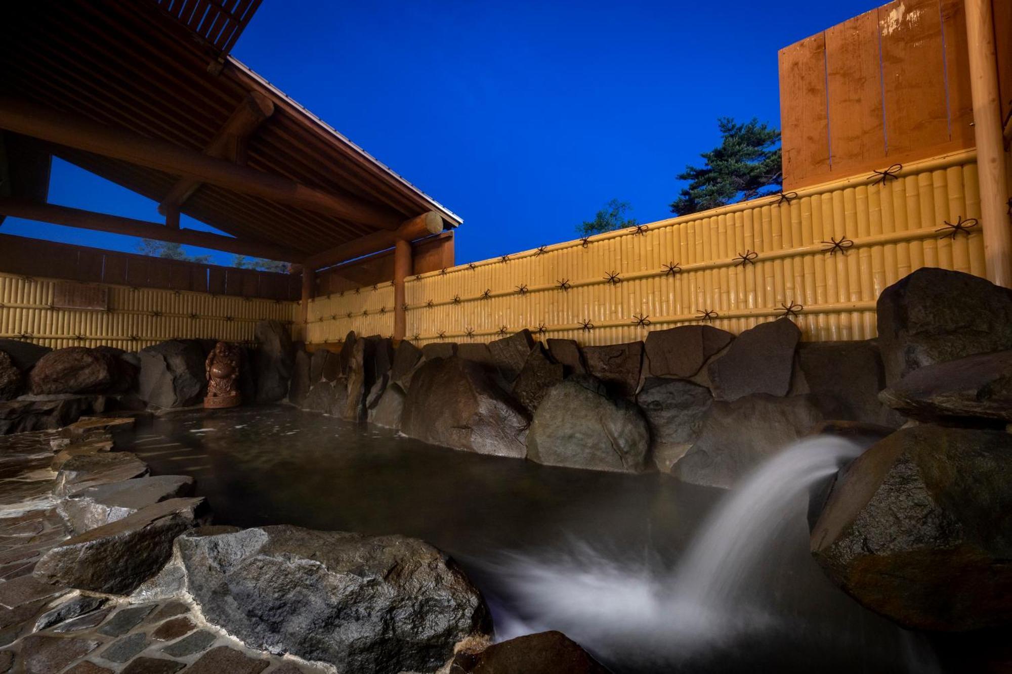 Madarao Kogen Hotel Iiyama Екстериор снимка