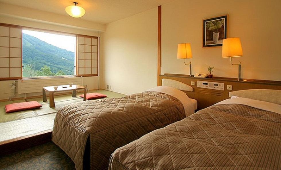 Madarao Kogen Hotel Iiyama Стая снимка