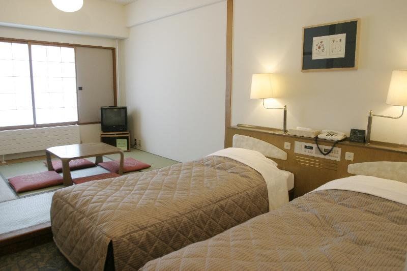 Madarao Kogen Hotel Iiyama Екстериор снимка